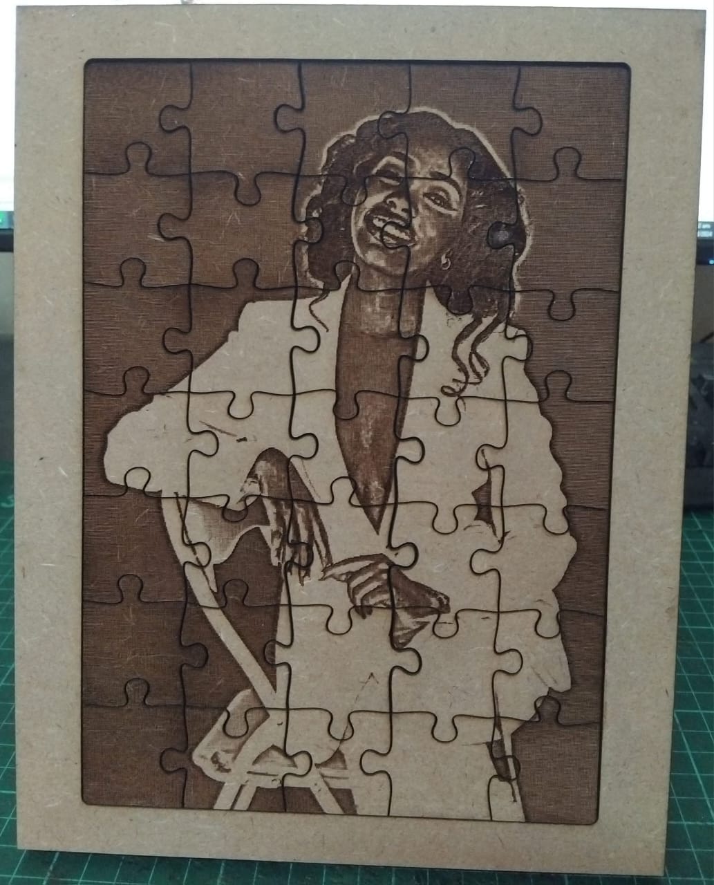 Puzzle Frame